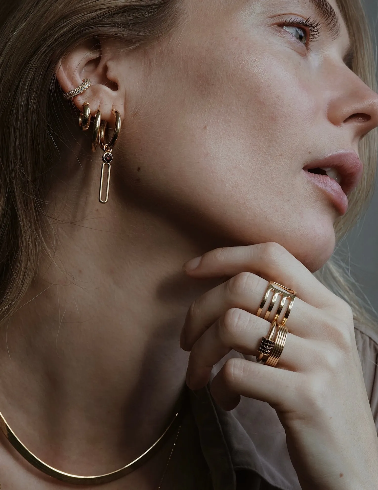 Leelah Hoop Earring <br> Gold Vermeil