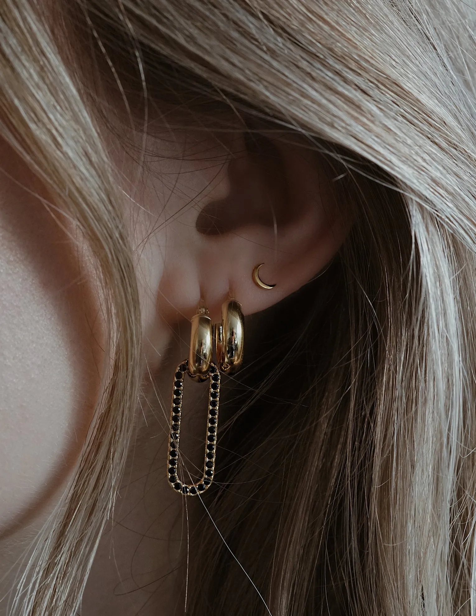 Leelah Hoop Earring <br> Gold Vermeil